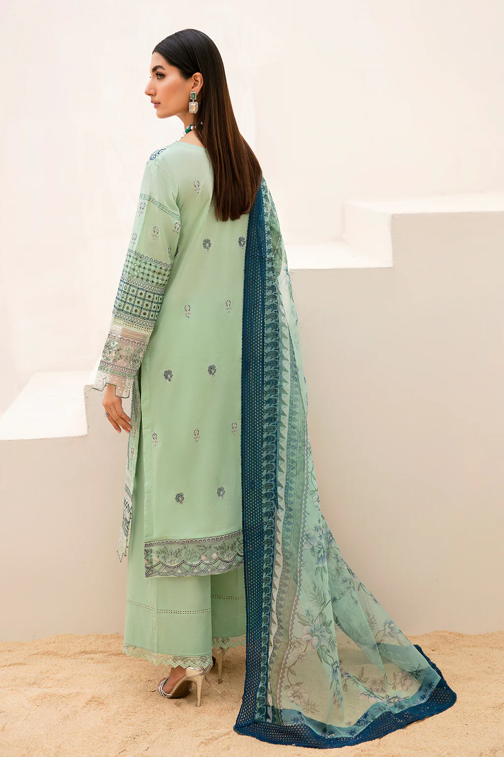 Ramsha Andaaz Collection Lawn Z-708
