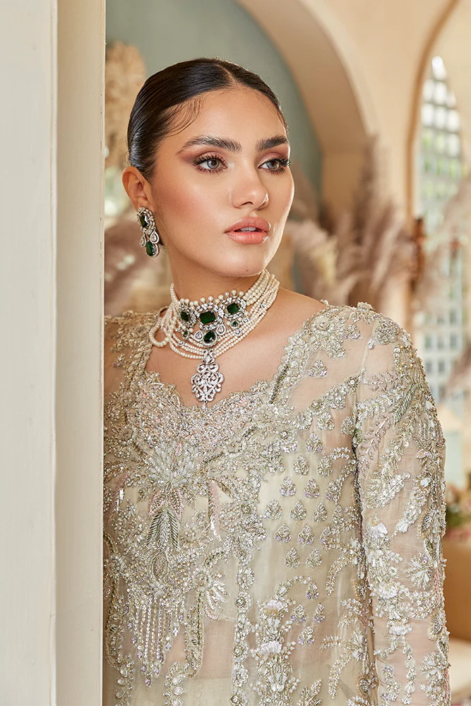 Suffuse Luxe AAB-E-ZAR '22 Arsia