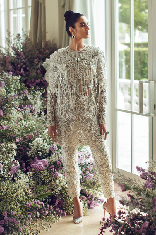 Suffuse Luxe Flporaison Cape White