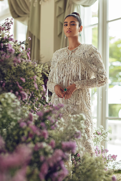 Suffuse Luxe Flporaison Cape White