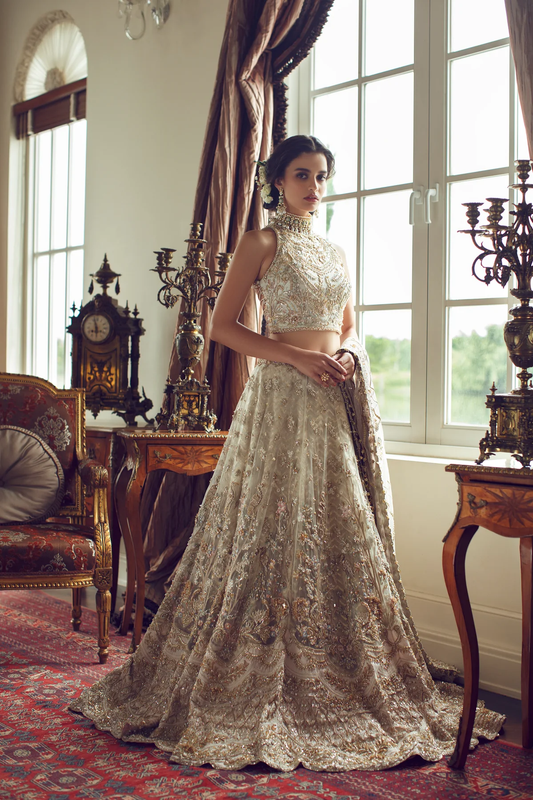 Suffuse Luxe Flporaison Layal Choli